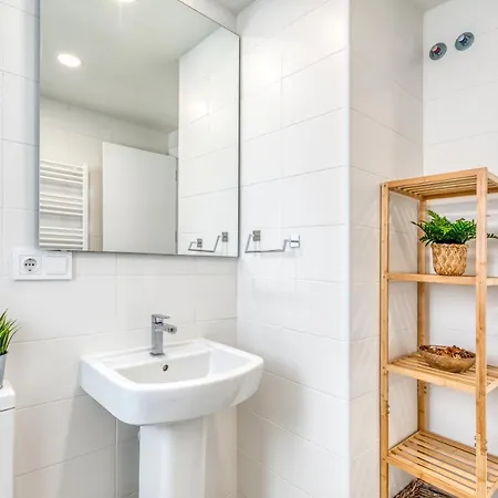 Apartman Hanami Puerto Blanco Sea Breeze & Stunning Views Pb19 *