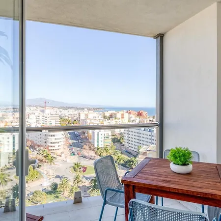 Hanami Puerto Blanco Sea Breeze & Stunning Views Pb19 Appartement *